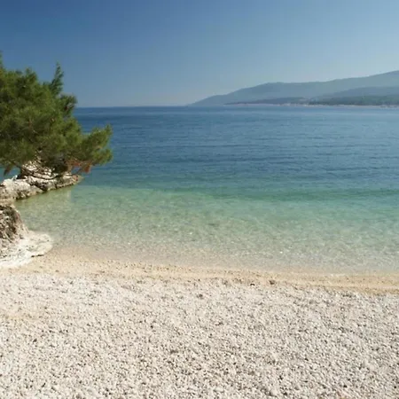 In Mit Kleiner Terrasse Apartamento Rabac